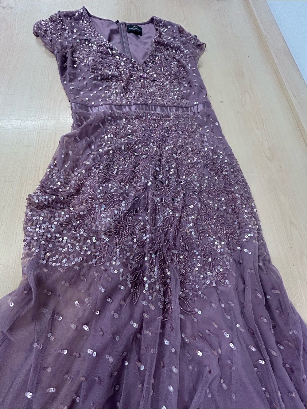 Adrianna Papell Lavender Sequin Beaded Gown Size 8